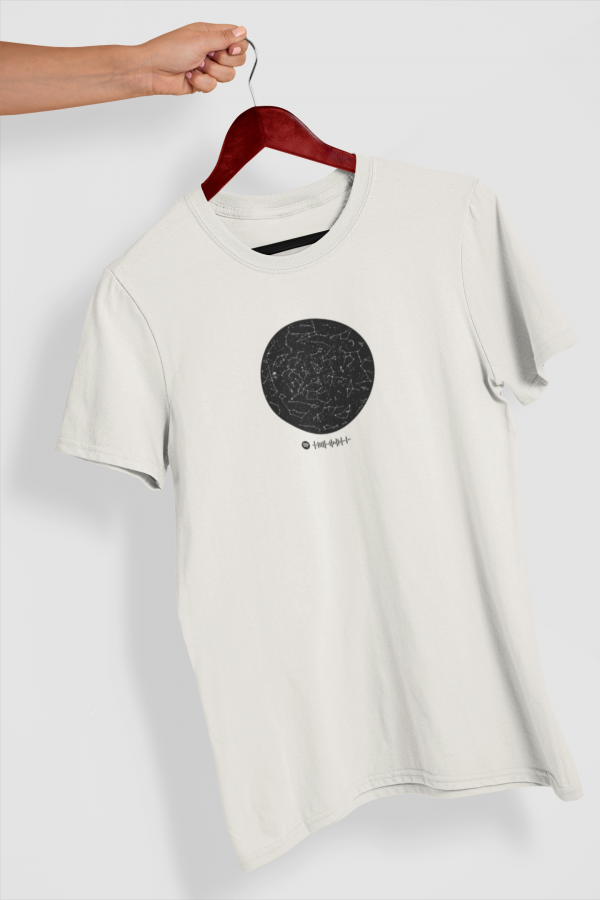 Camiseta mapa estelar beige central