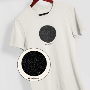 Camiseta-mapa-estelar-beige-central-foto