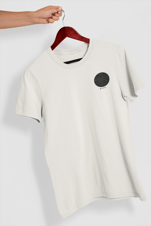 Camiseta mapa estelar beige lateral