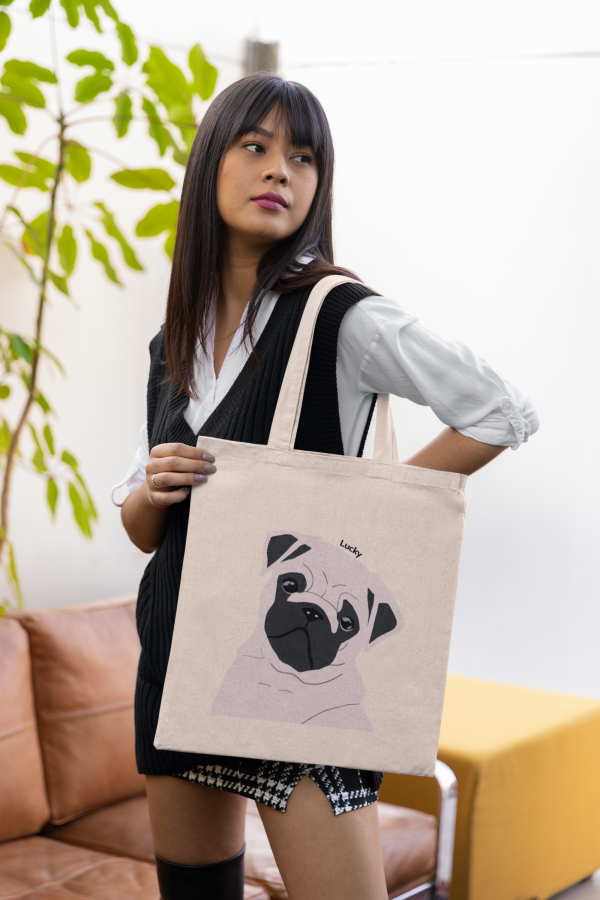 Chica totebag ilustracion personalizada solo color