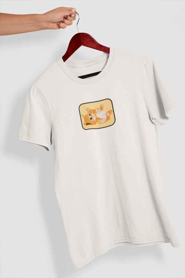 Camiseta beige ilustración personalizada mascota con marco