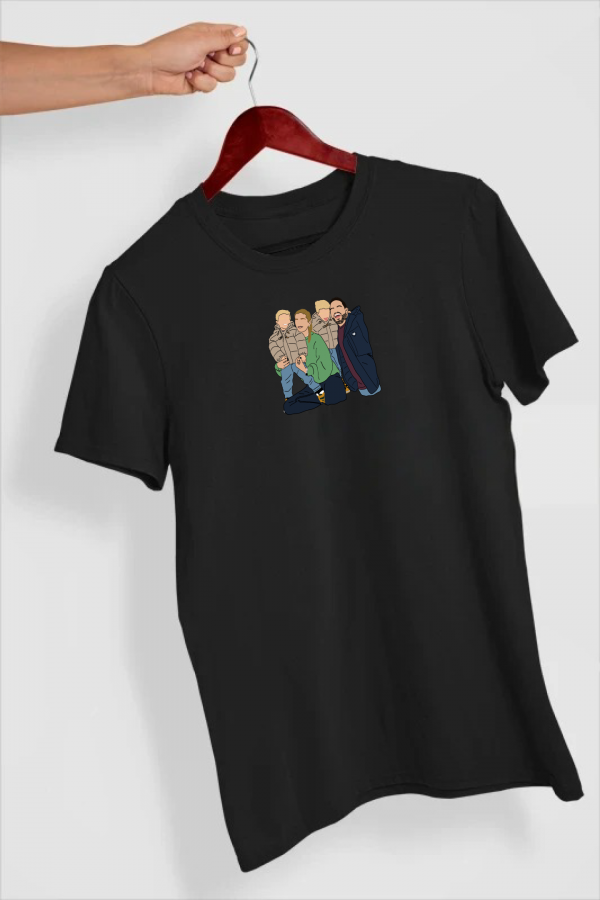 Camiseta-negra-ilustración-completa-centro
