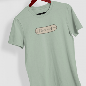 Camiseta verde jeroglifico marron centro