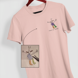 camiseta-rosa-dibujo-lateral-mama-foto