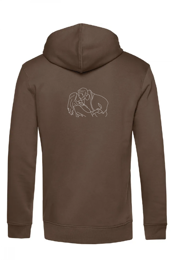 Sudadera-marron-lineas-centro-espalda